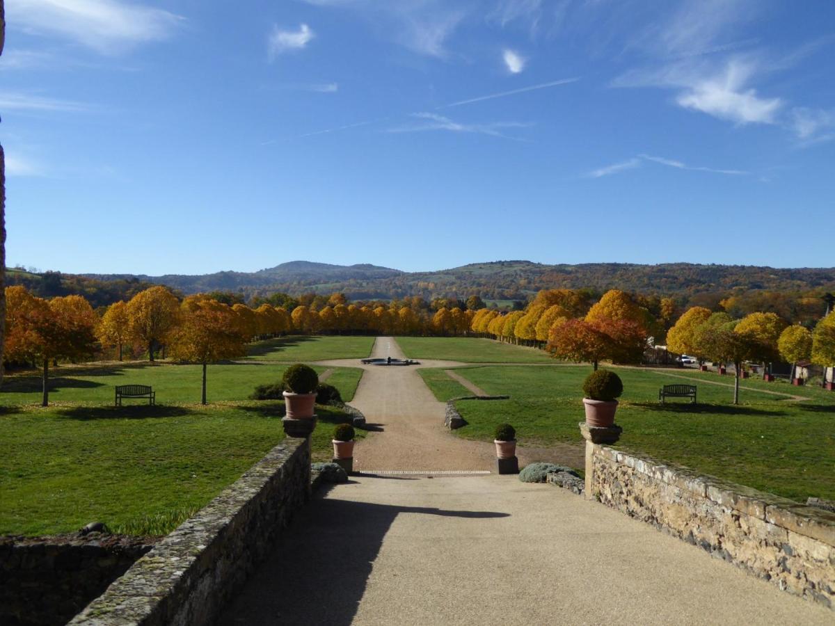 Chateau Royal De Saint-Saturnin מראה חיצוני תמונה