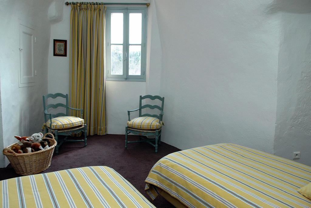 Chateau Royal De Saint-Saturnin מראה חיצוני תמונה