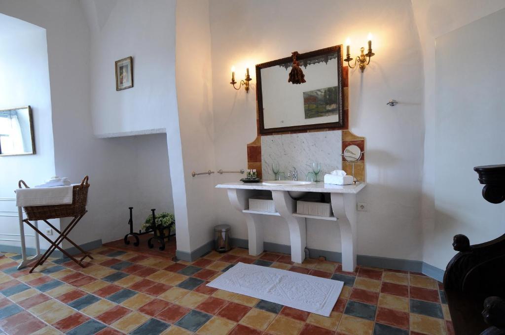 Chateau Royal De Saint-Saturnin חדר תמונה